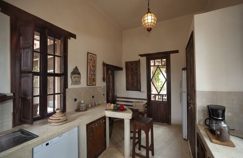 Ait Hamid Villa | 5 BEDROOM VILLA - NOT OVERLOOKED - SECURE SWIMMING POOL - NEAR MARRAKECH