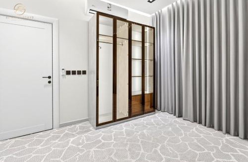 Medina Apartment | #6 Al Rihla Luxury 3 Bed Apartment - Near to Masjid Nabawi
