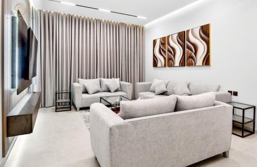 Medina Apartment | #6 Al Rihla Luxury 3 Bed Apartment - Near to Masjid Nabawi
