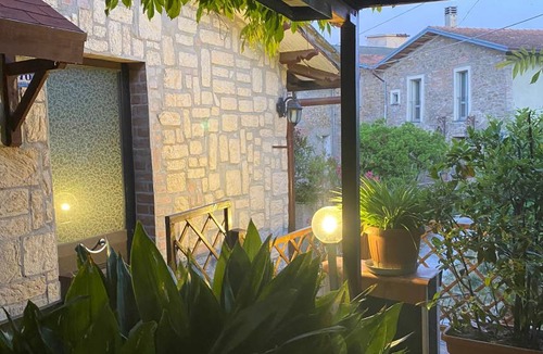 Castel d'Arno House | 65 m² House ∙ 2 bedrooms ∙ 6 guests
