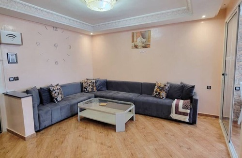Oulad Azzouz Apartment | 7 min to beach luxury apartment Dar Bouazza
