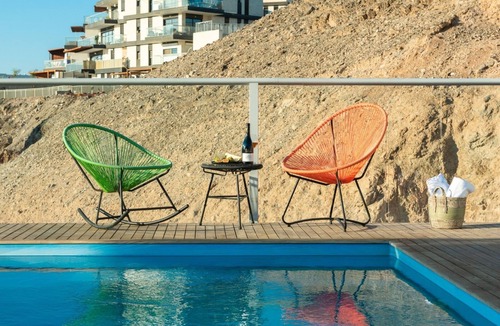 Eilat Apartment | A beautiful large sea view penthouse in Eilat with a private pool