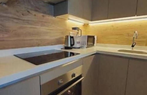 Hidd Apartment | A Luxurious Sea View 1 Bedroom Apartment unit 4
