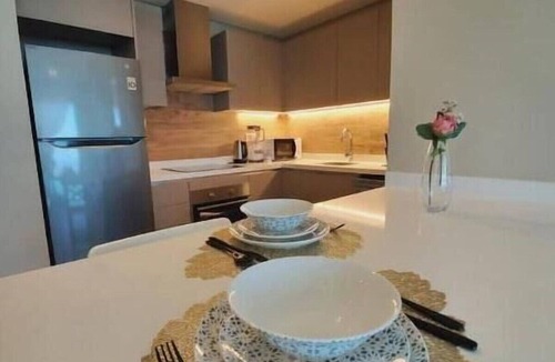 Hidd Apartment | A Luxurious Sea View 2 Bedroom Apartment