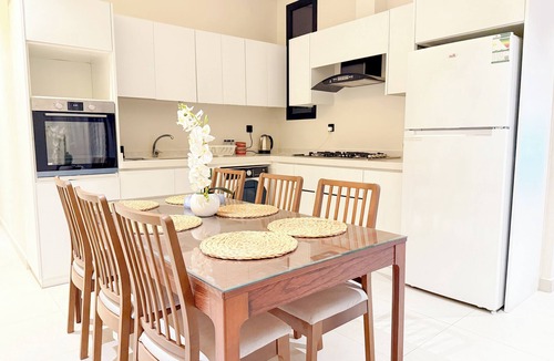 Riyadh Apartment | A22-Modern Apt Near the Airport