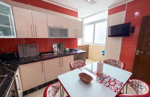 Larache Apartment | Abraj Dubai - Premium 3BR Stay in Heart of Larache