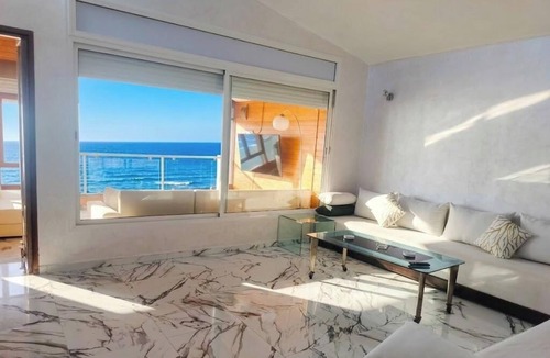 Sidi Bouzid Apartment | Absolute Relaxation Facing the Waves
