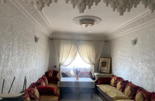 Deroua Apartment | Adorable Apartamento a 8 Min del Aeropuerto de Casablanca,WiFi Ultra Rapido y Parking Gratis