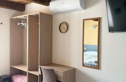 Amandola House | Affittacamere Castelmanardo