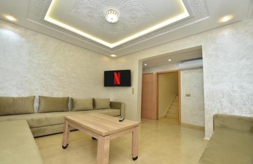 Cite Essalam Apartment | Agadir Vibes 3 appartements & 1 studio modernes au cœur de la ville