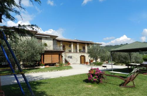 Rocca Sant'Angelo House | Agriturismo Assisi La Rocca