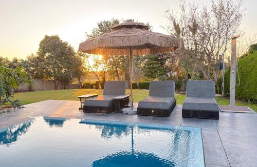 Pardes Hanna Karkur House | Aharon boutique suite