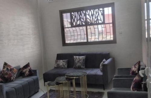 Deroua House | Airport M V chambre stay