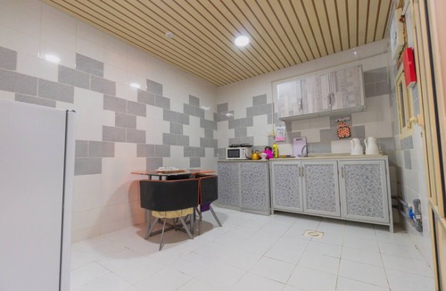 Al Mubarraz Apartment | Al Eairy Serviced Apartments Company is a one-person company 4
