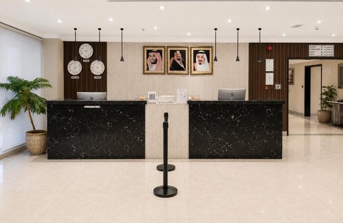Yanbu Hotel | Al Mubarakia Hotel Yanbu-EX Radisson Blu