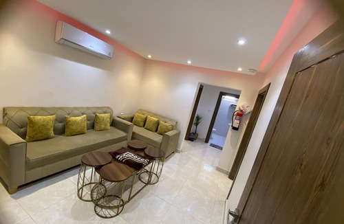 Medina Apartment | Al Salam Three Bedrooms Family a1