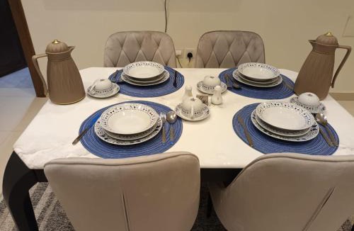 Medina Apartment | Alrawdah Luxury, 3 Bedroom Apartment - 5 Mins to Haram الروضة للشقق الفاخرة
