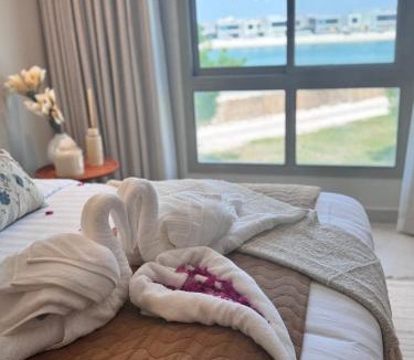 Dhahran Resort | Amwaj Resort For Families Only