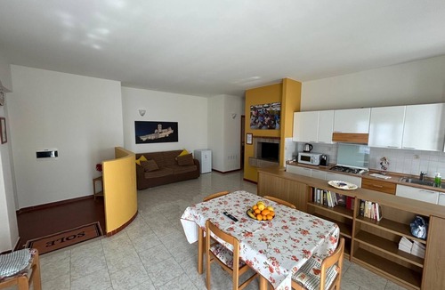 Santa Maria degli Angeli Apartment | Apartment ample parking and view of Assisi near the Porziuncola - Sole