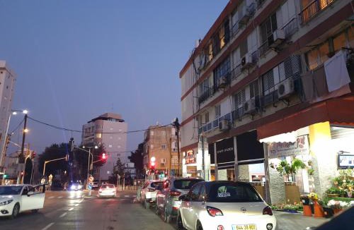 Bat Yam Apartment | Apartment Happiness