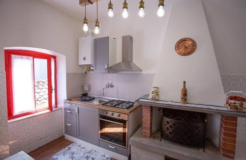 Chiassa Superiore Apartment | Apartment not far from the center of Arezzo, suitable for both couples and families