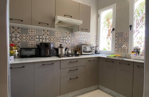 Achakkar Apartment | Apartment with sea view, swimming pool and 2 mins from the beach