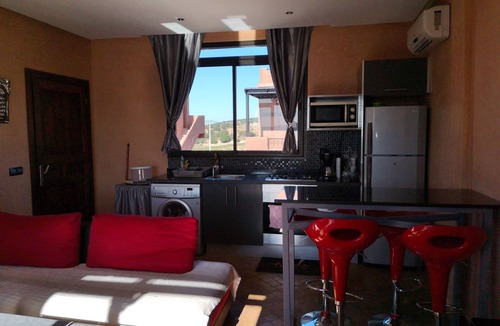 Ait Bihi Apartment | Apartment with solarium and swimming pool