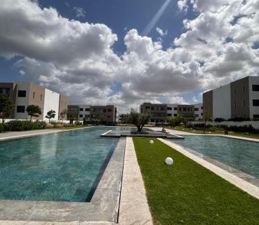 Oulad Azzouz Apartment | Appartement avec vue sur piscine - Opal square Tamaris Dar bouazza