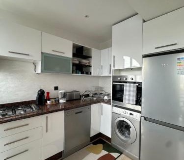 Al Bahraoyine Apartment | Appartement Vue mer et piscine