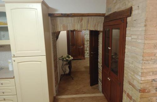 Guzman Apartment | Arco Romano