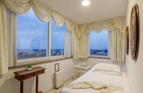 Pomezia Apartment | Arcom Palace