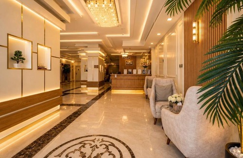 Al Kura Hotel | Areen AlBasateen Apartments for Serviced Apartments شقق ارين البساتين للشقق المخدومة