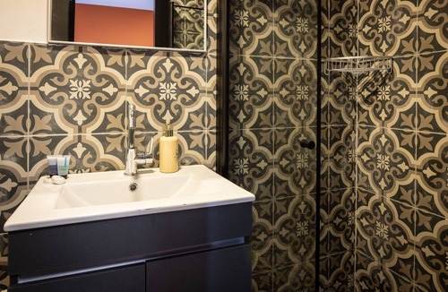 Haifa Apartment | Artistic Vibes Orange Studio by Sea N' Rent