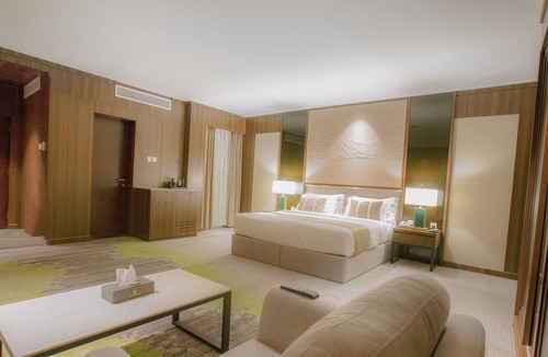 Ahad Rafidah Hotel | Azar Hotel
