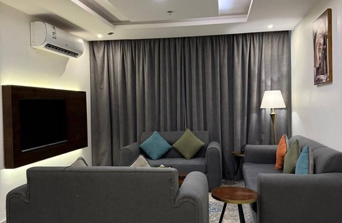 Al Harra Al-Sharqiah Hotel | Azard Hotel