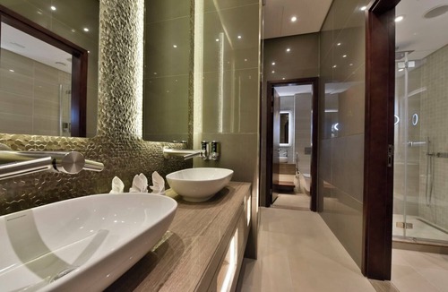 Muharraq Hotel | Bahrain Airport Hotel Airside Hotel for Transiting and Departing Passengers only