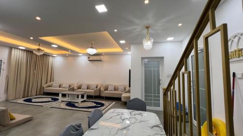 Jannusan House | Beachside villa with a pool!