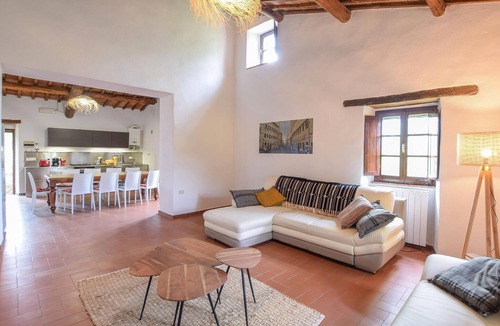 Passignano sul Trasimeno Apartment | Beautiful apartment in Passignano sul Trasime