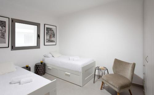 Tel Aviv Apartment | Beautiful 2BDR w MAMAD at Zalman by HolyGuest