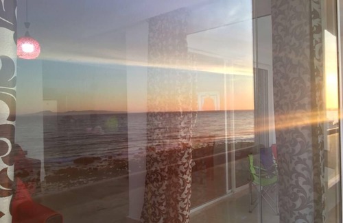 Oued Alian Apartment | Beautiful apartment: feet on the water