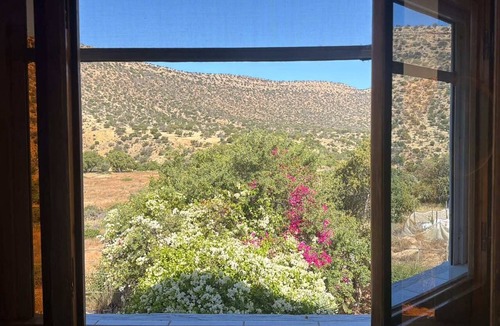 Tamraght House | beautiful peaceful retreat with private garden and mountain views