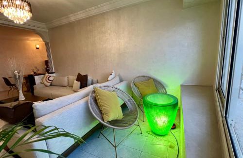 Bourgogne Apartment | Bel appartement avec une belle vue sur la grande mosquée Hassan II et la mer