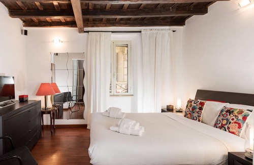 Rione XI Sant'Angelo Apartment | Bella Elena apartment - Jewish Ghetto