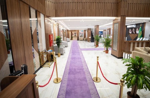 Al Aziziyah Apartment | Blue Tower Hotel Apartments