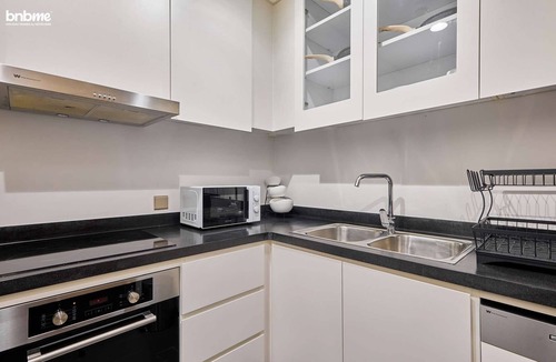 Al Olaya District Apartment | bnbme | Chic 1BR Apartment w/Outdoor Pool Access