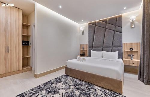 Riyadh Apartment | bnbmehomes - Alajlan Riviera-5