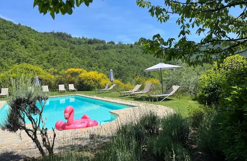Assisi Apartment | Boutique Rental, Garden Facing Terrace (Lorenzetti)
