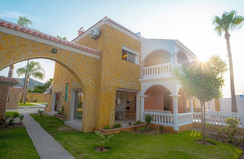 Cabo Negro Villa | Cabo negro villa with large garden, swimming pool and barbecue area