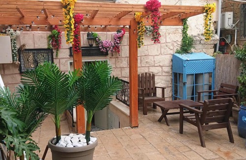 Acre Old City Ski Chalet | Calamari Suite