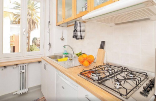 Gianicolense Apartment | Carlo's Welcome in Trastevere